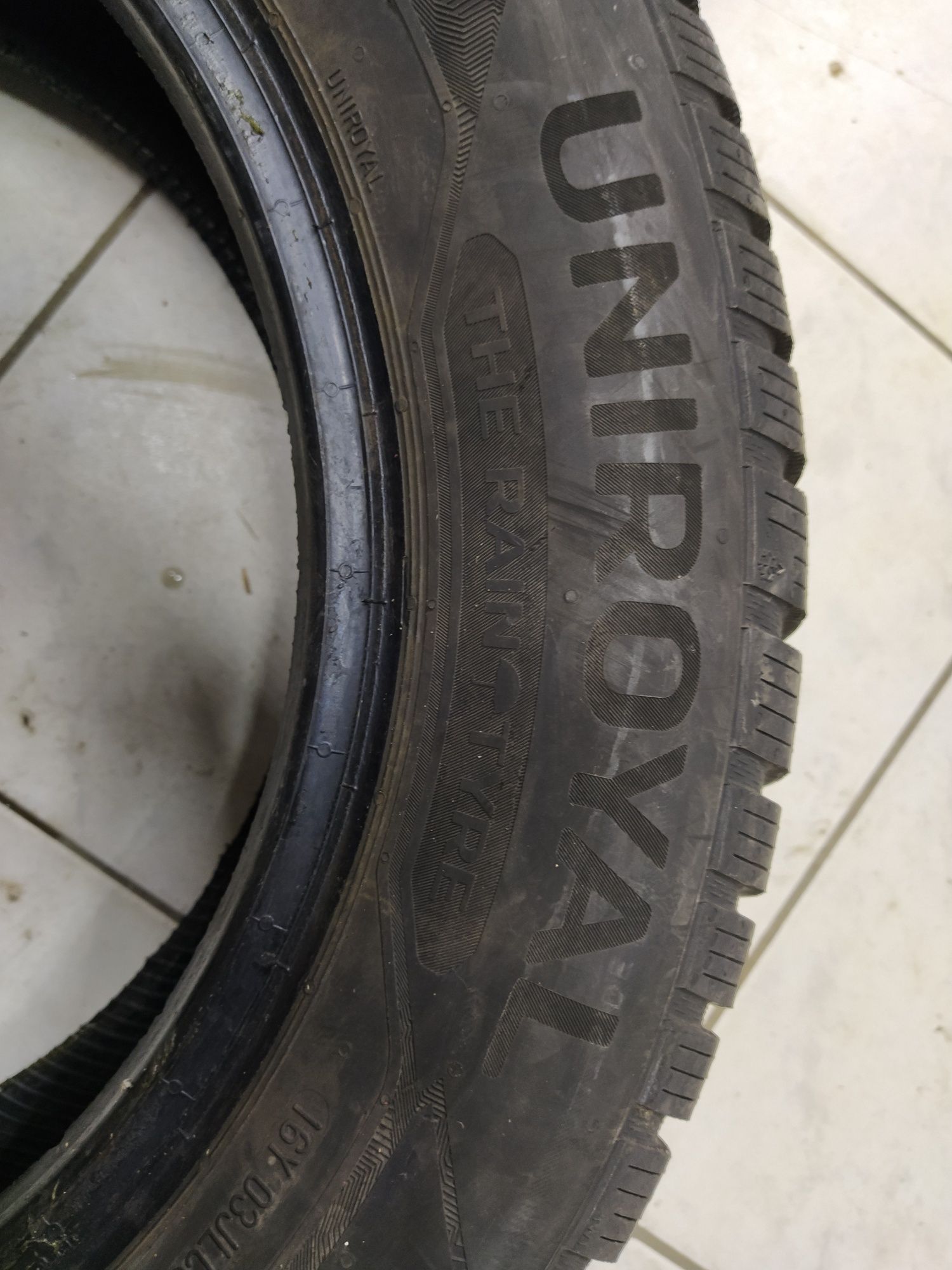 Opona zimowa 186/65r15 UNIROYAL 2021r 7.5mm