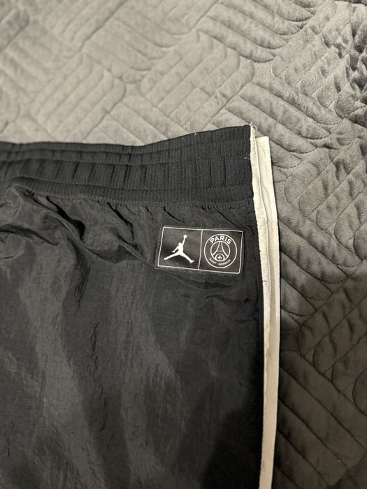 Нейлоновые штаны Jordan