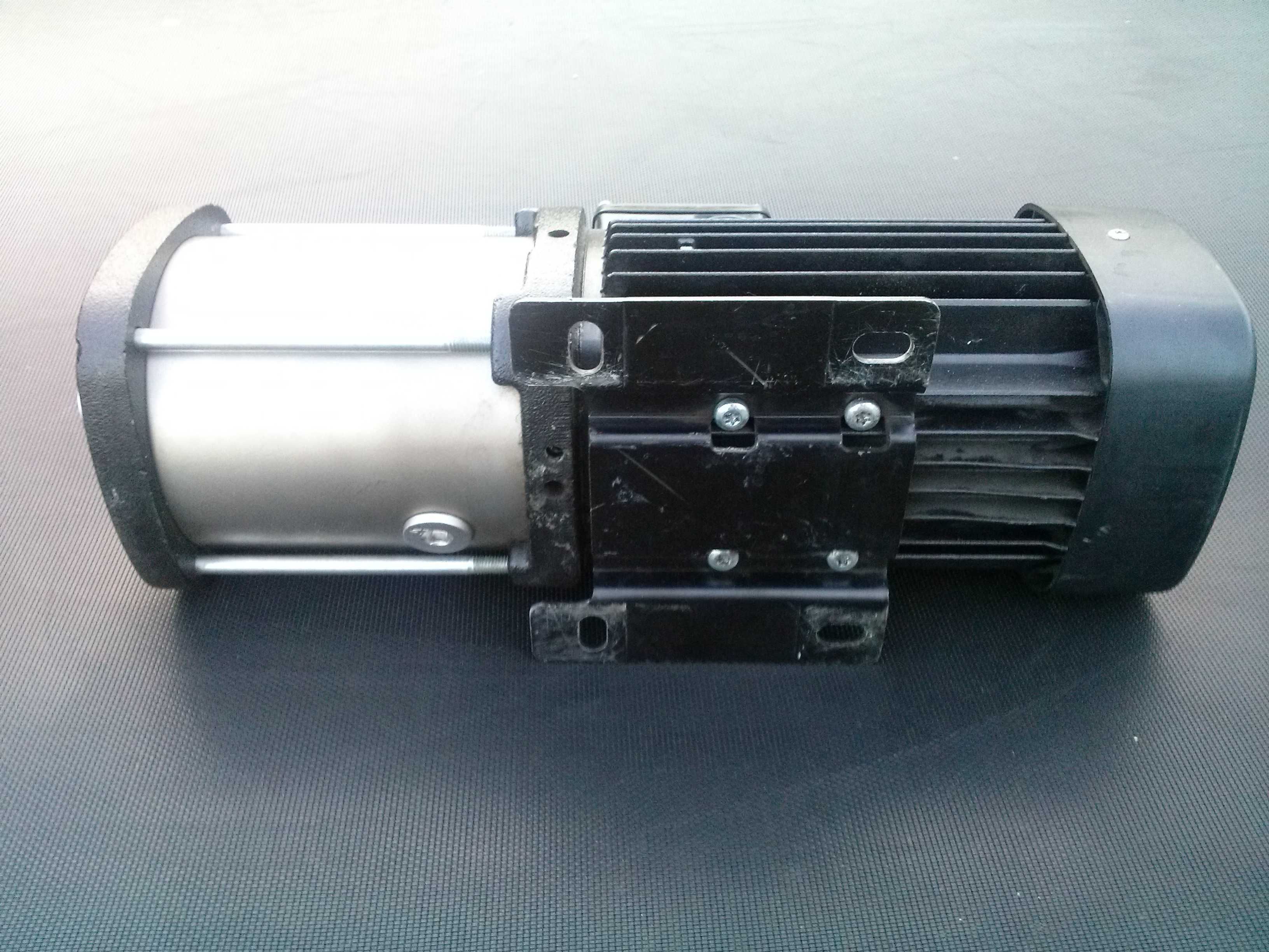 Pompa z Silnikiem GRUNDFOS MG80C