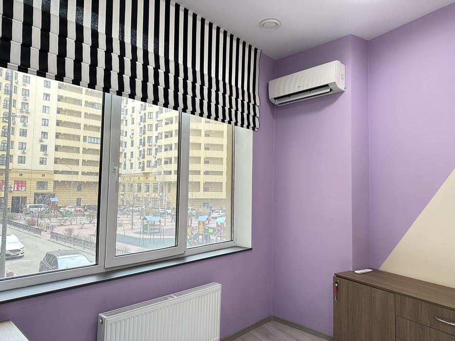 Дмитрівська 75, нежитлове приміщення під будь який вид діяльності