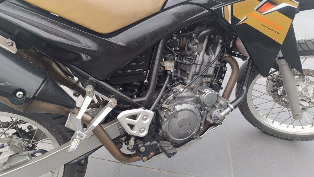 Yamaha XT 660 R   29 mil km