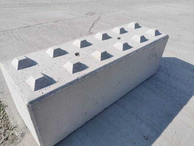 Ściana mur BLOK oporowy betonowy LEGO KLOCEK 120CM 60 CM