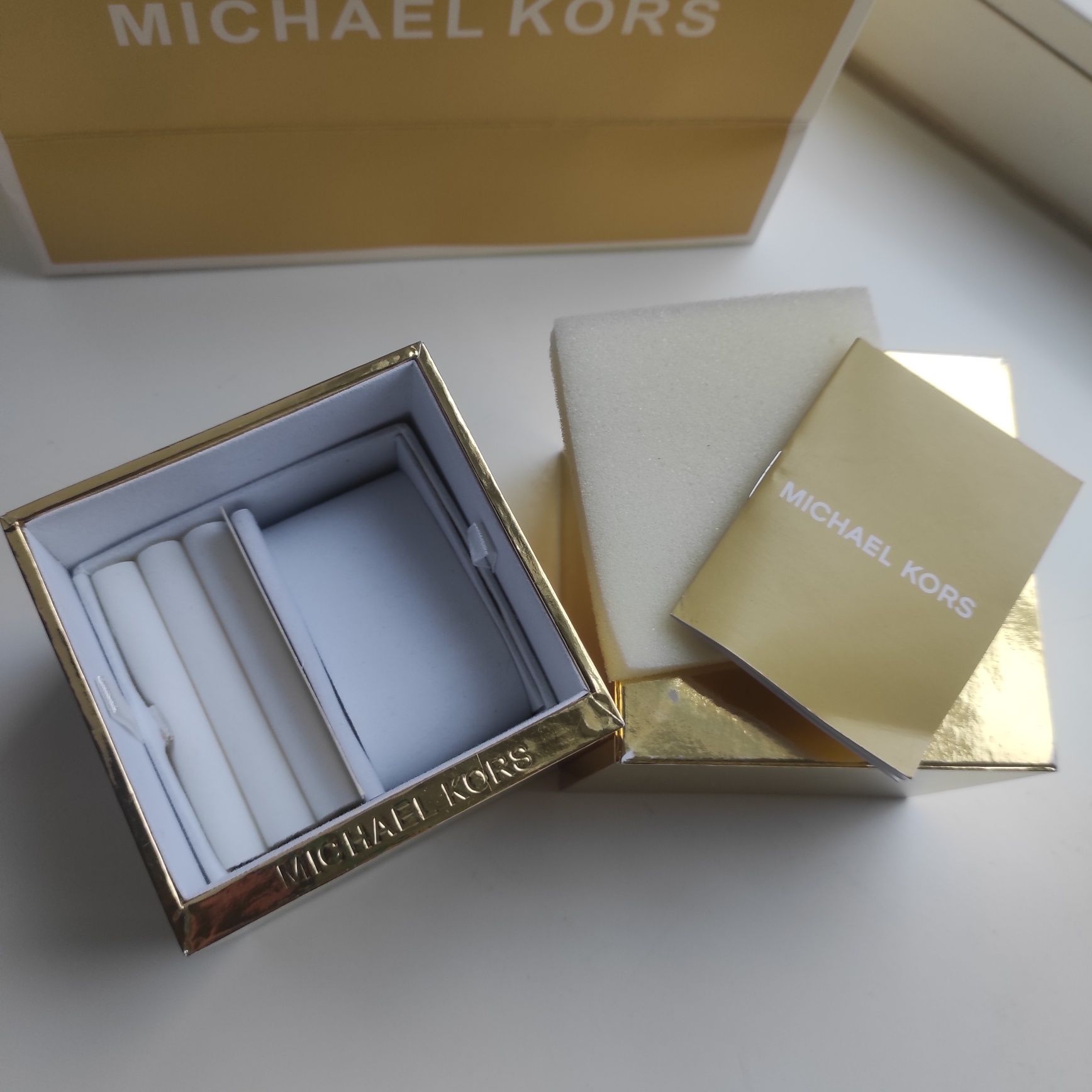 Коробка для часов Michael Kors