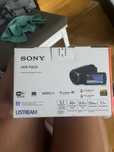 PJ620: kamera Handycam® z wbudowanym projektorem