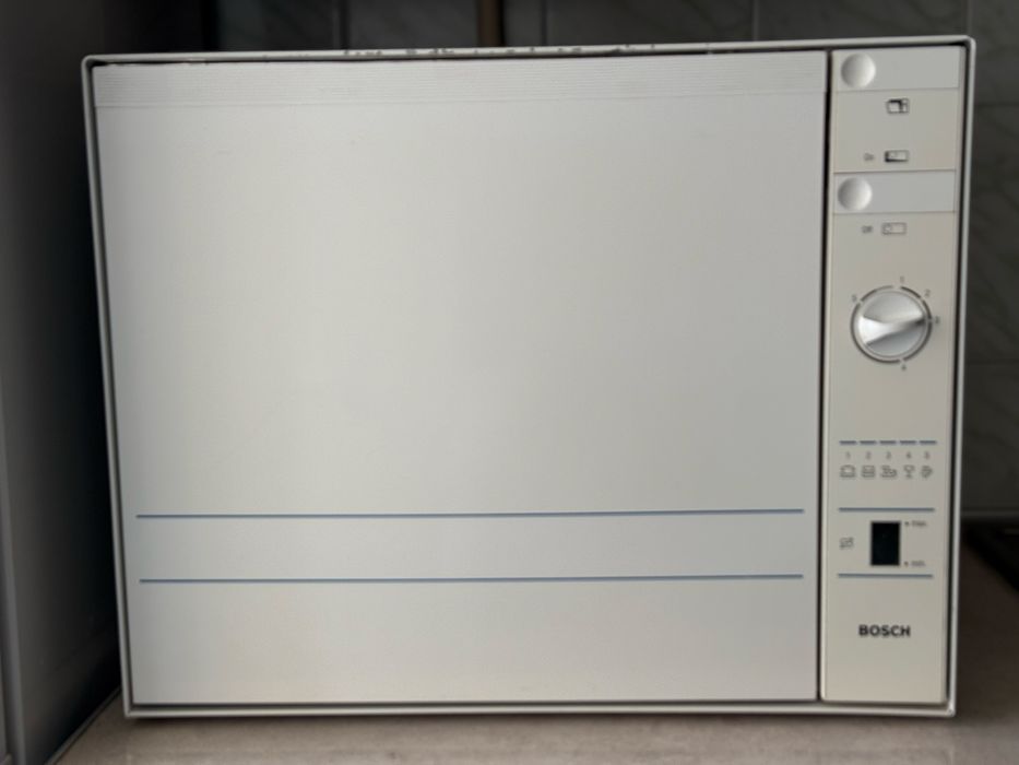 Посудомийна машина