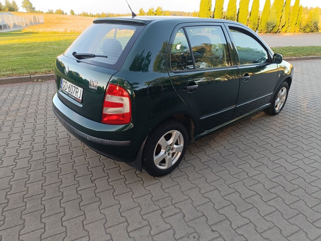 Skoda Fabia 1.2 Nowy rozrząd OC i przegląd do końca roku
