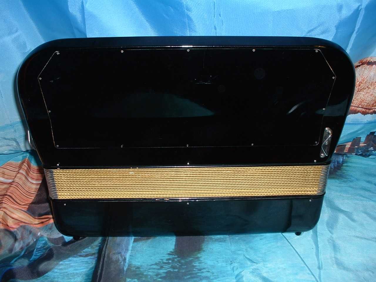 Acordeão Avenda R 299