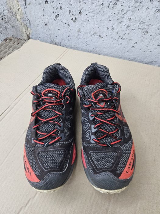 Кросівки brooks cascadia 41р