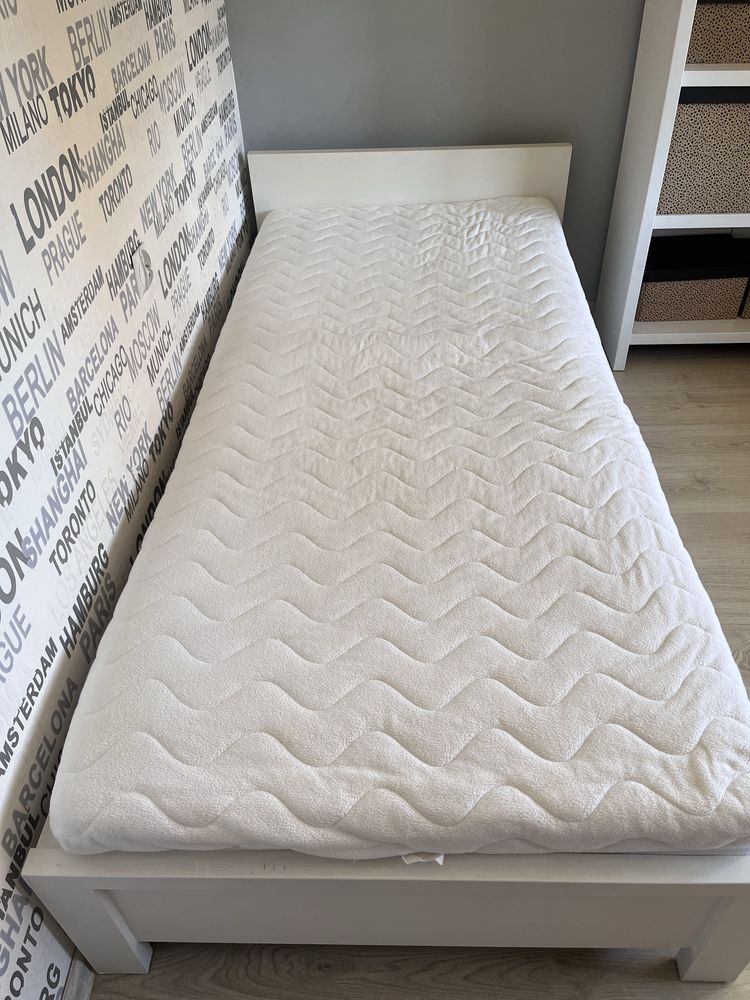 Łóżko młodzieżowe 90x200