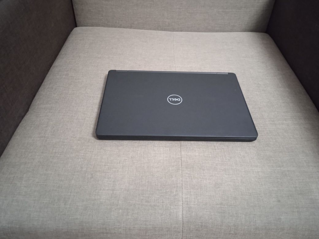 Ноутбук Dell Latitude 5490, Intel Core i5-8350U,4 ядра-8 потоків