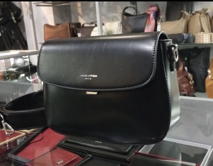 Женская сумка кросс боди David Jones