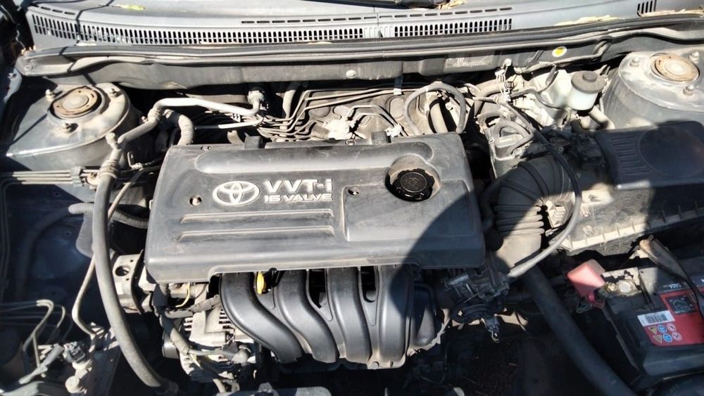 Motor Toyota Corolla 1.4 VVT-i REF: 4ZZ-FE