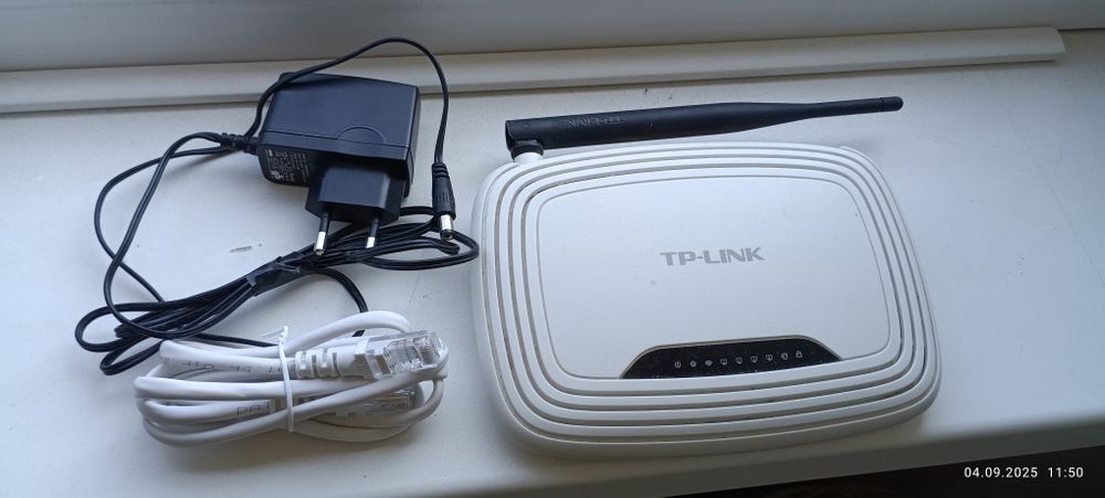 Роутер TP-link TL-WR740N