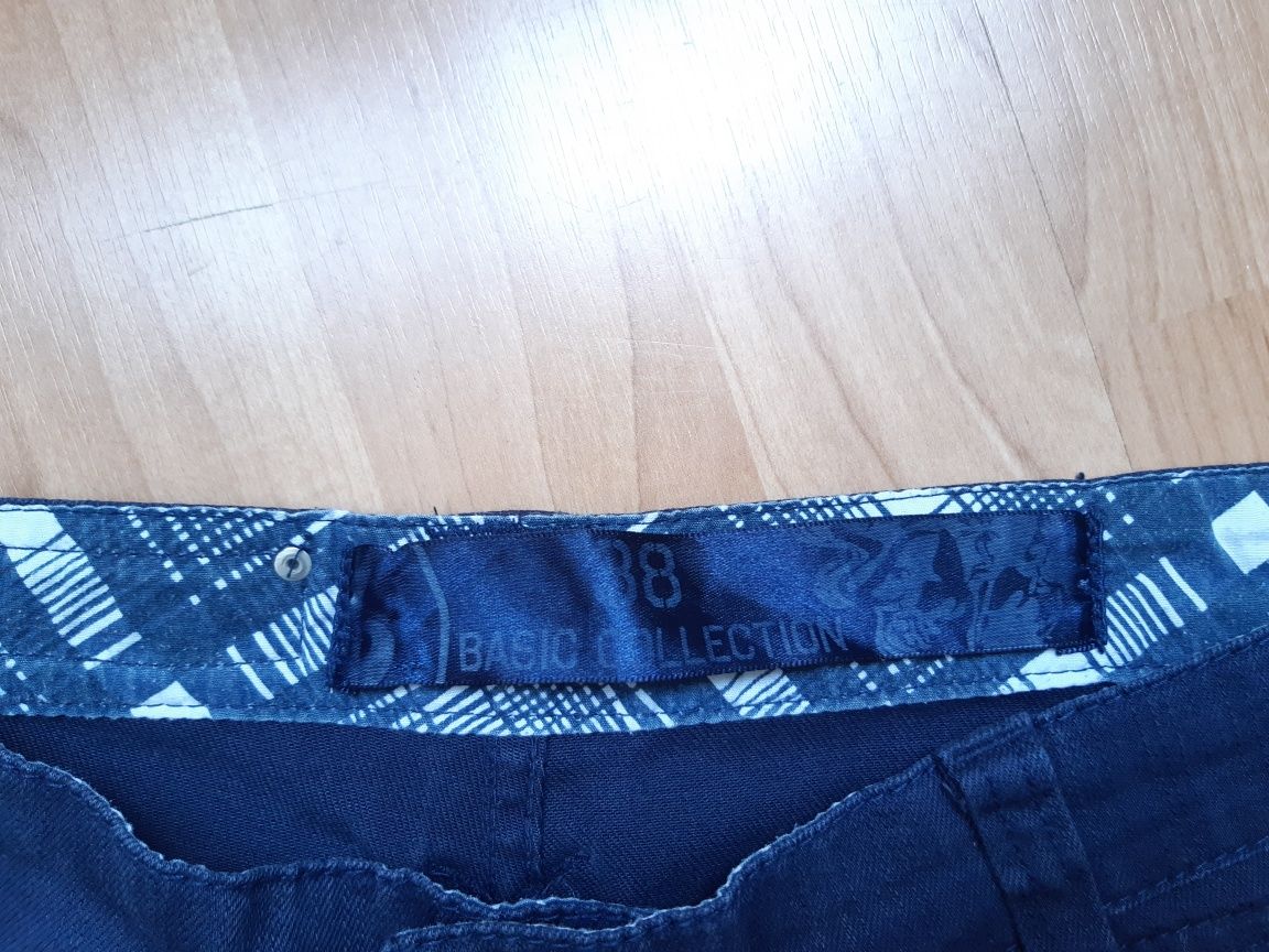 Calções, Basic Collection
12-13 anos.