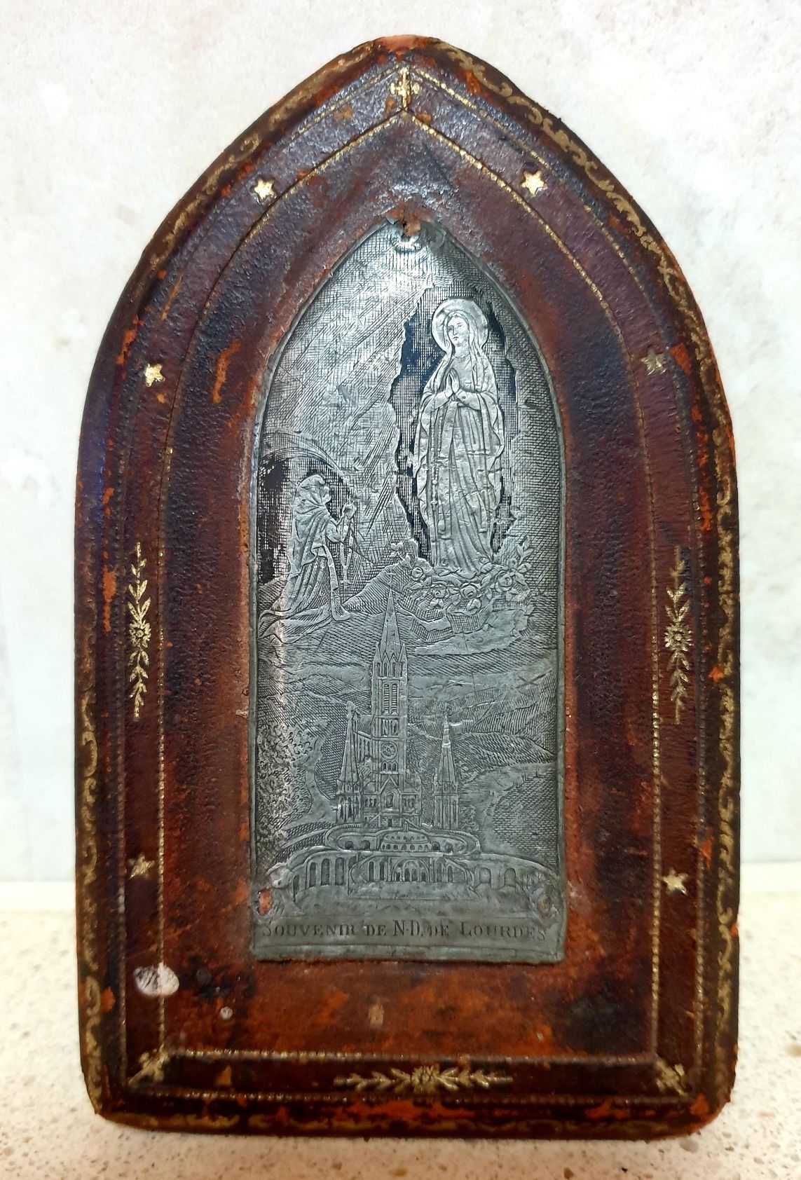 Antigo altar de viagem francês da N.S. de Lourdes