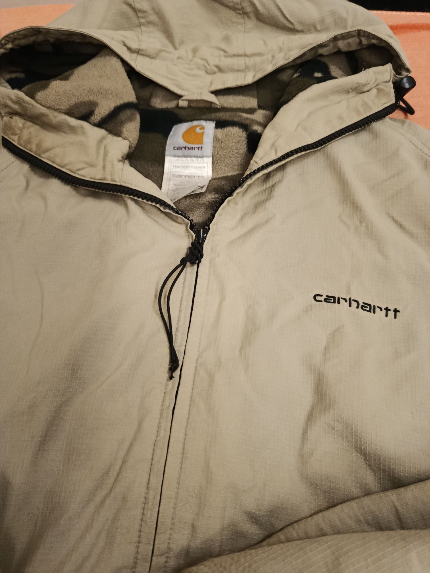 Куртка carhartt світла