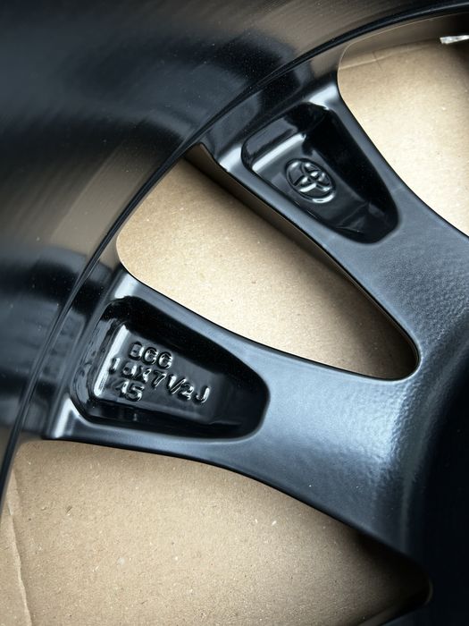 Диски R18 5/114,3 Toyota