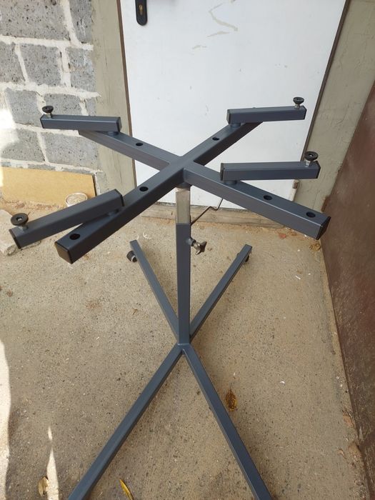 Stojak do lakierowania obrotowy