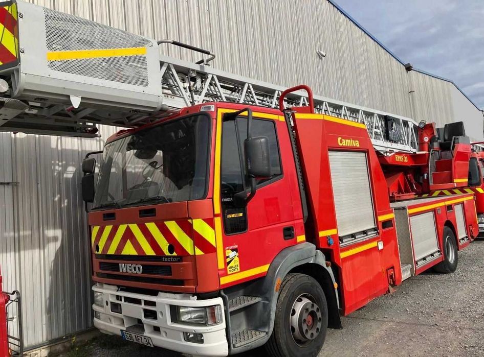 Drabina strażacka 30 m , IVECO Eurocargo Tector 130E24, Camiva EPAS 30