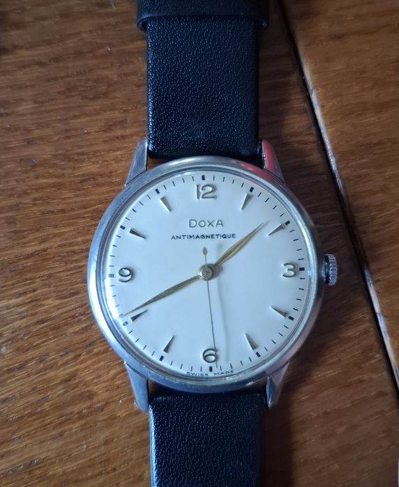 Zegarek mechaniczny Doxa Antimagnetique Jumbo - Ideał