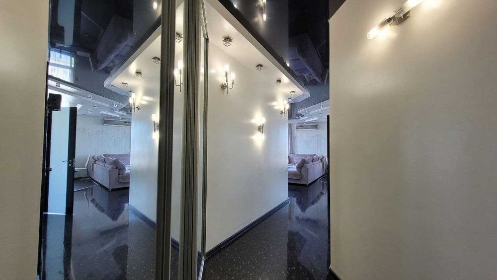 Оренда видової 2-кім. квартири на Харківському шосе, 152.