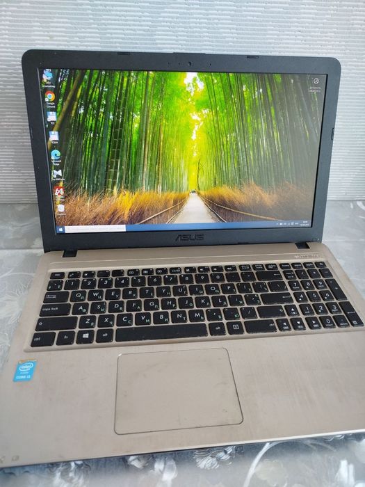 Ноутбук Asus R540L 15.6 Intel i3-5005U 4 RAM 240 SSD