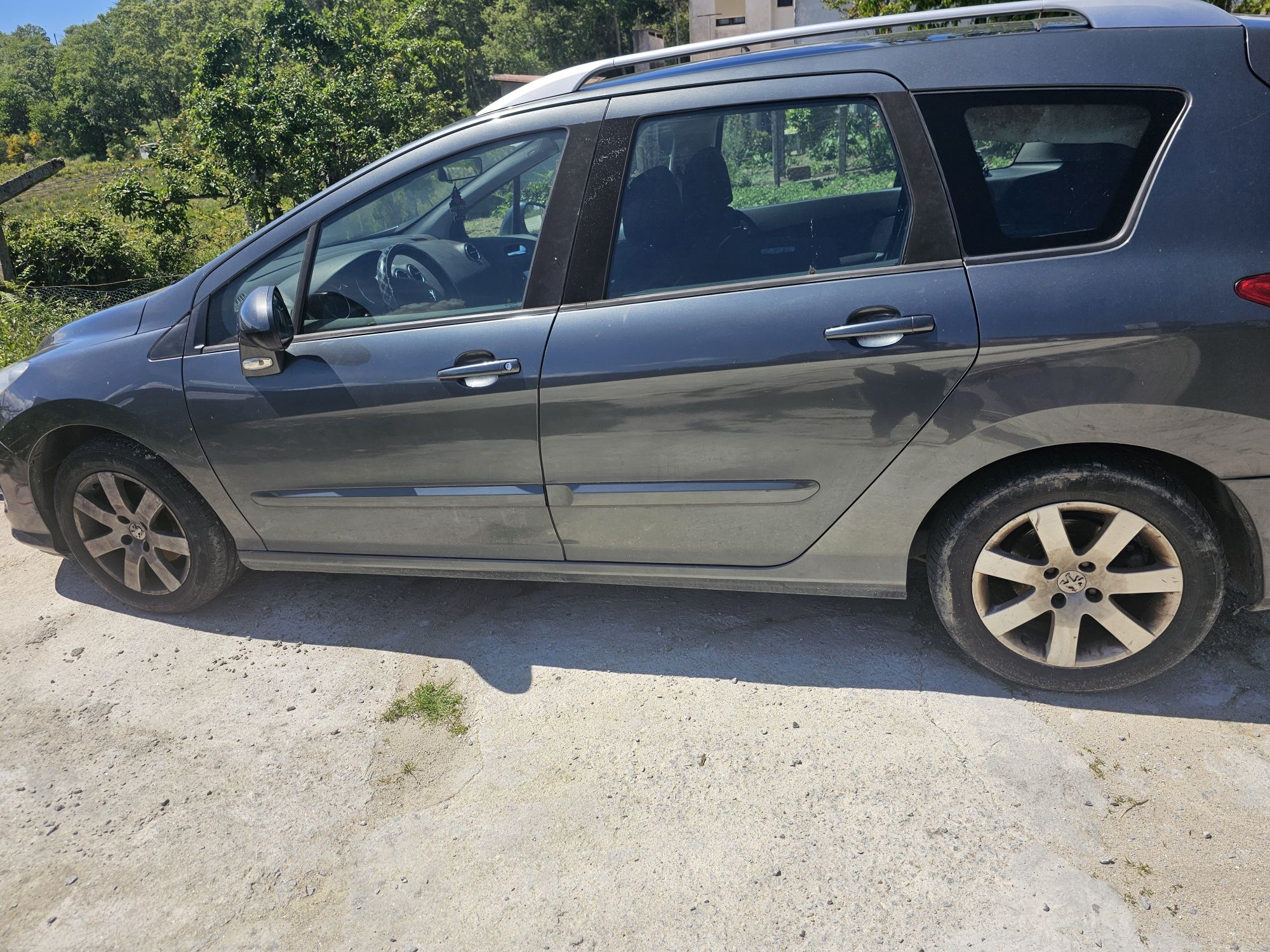 Carro Peugeot 308