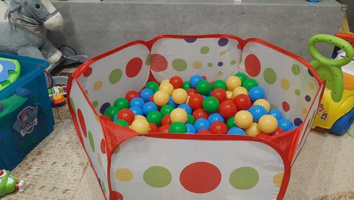 Suchy basen kojec na kulki piłeczki dla dziecka dzieci bezpieczny