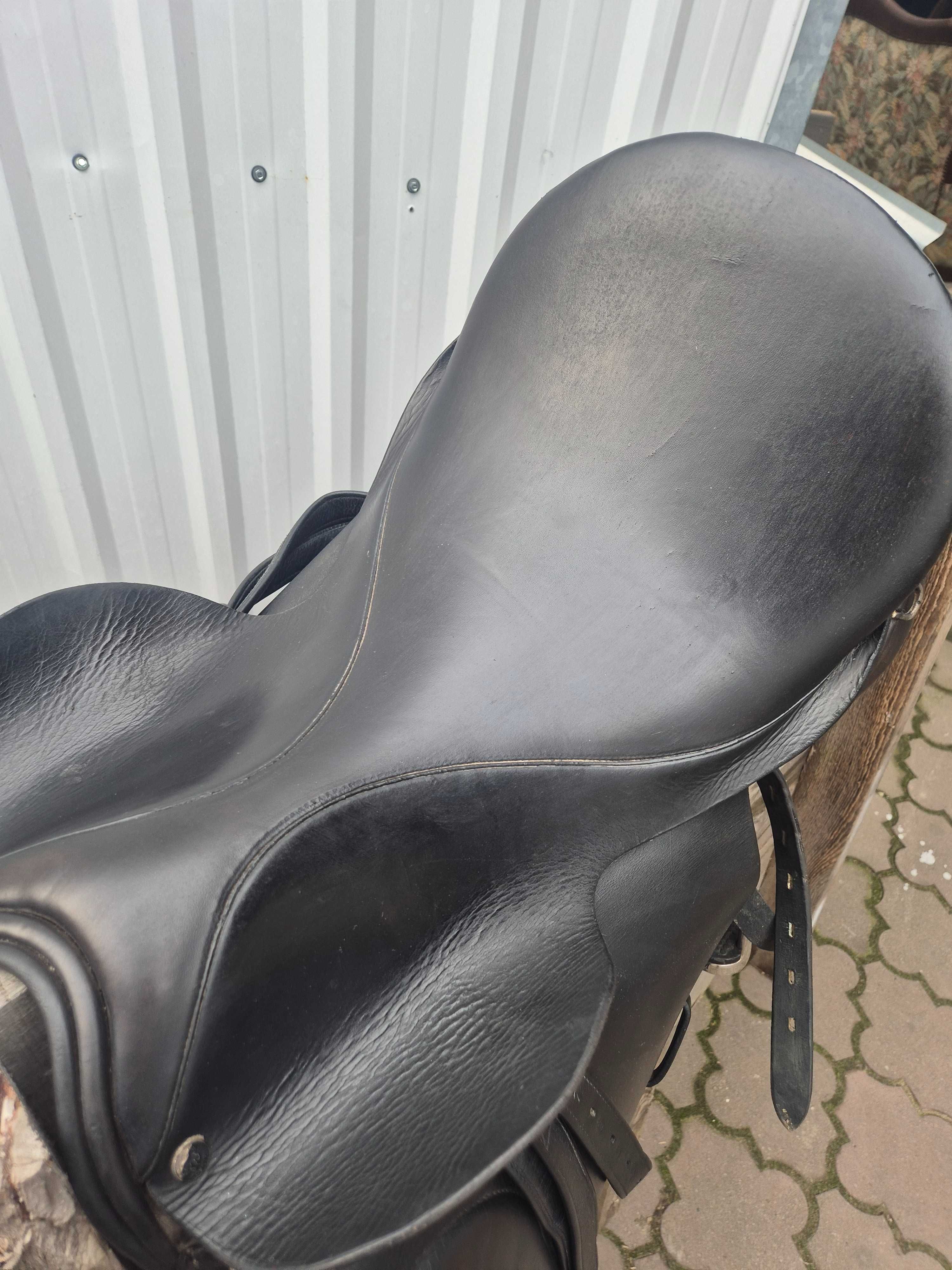 Siodło skokowe County Saddlery -  - 17,5