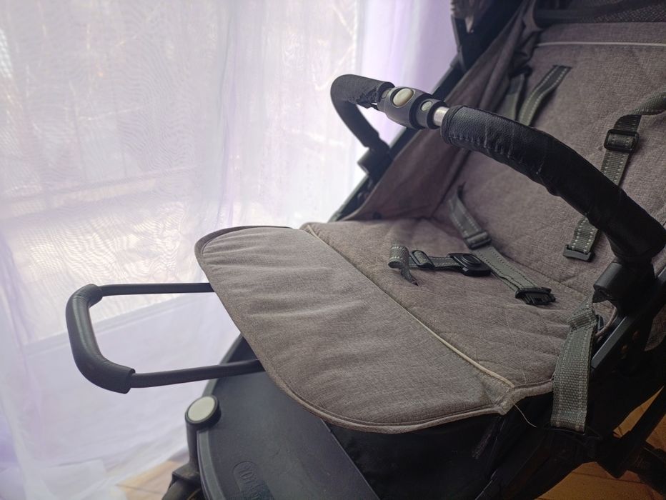 Yoya візочок прогулянковий каляска