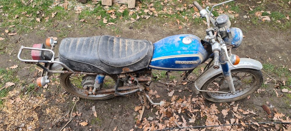 Honda cd 200 benly