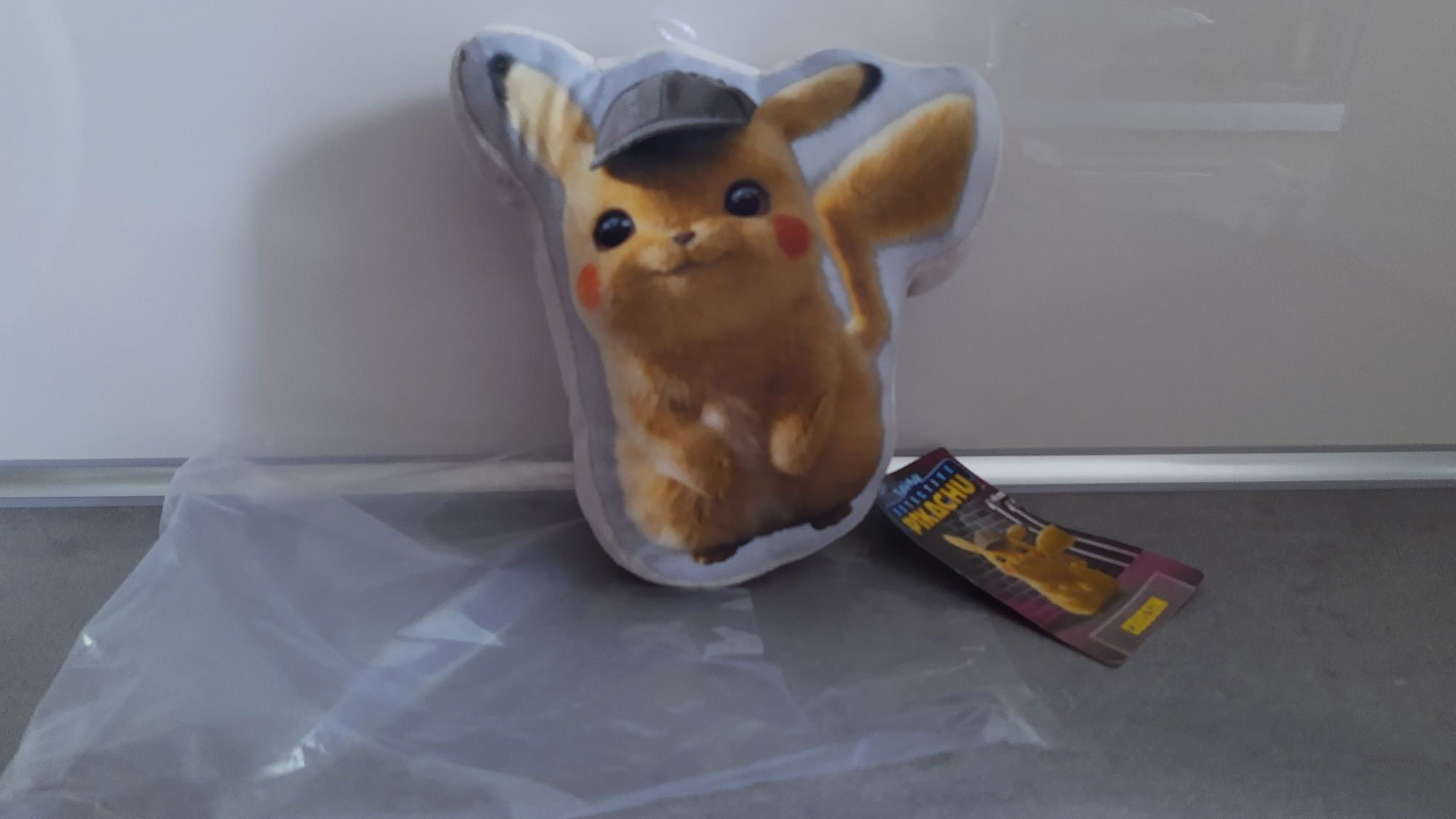 Nowa mini podusia/pluszak Pikaczu z pokemonow 20cm x20cm