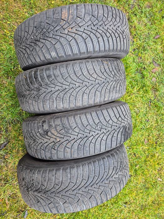 Komplet kół zimowych 16 cali 5 x 108 Goodyear ford volvo citroen peuge