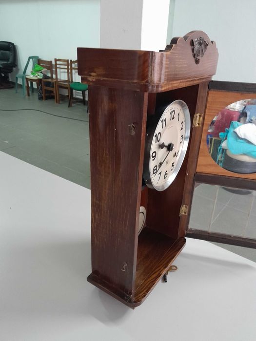 Relogio de parede marca Reguladora