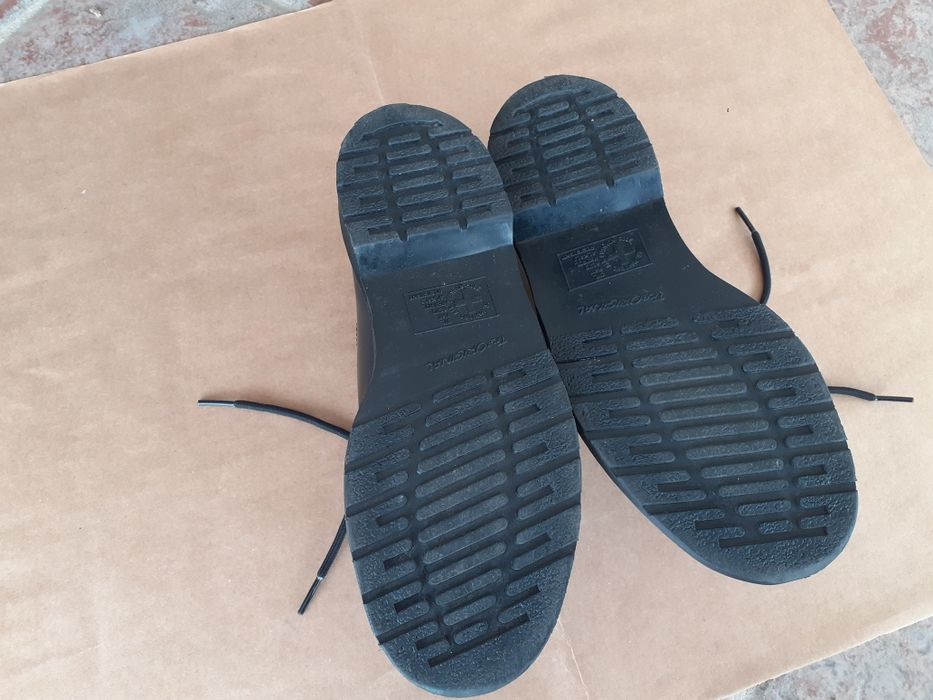 Sapato Doc Martens preto 39