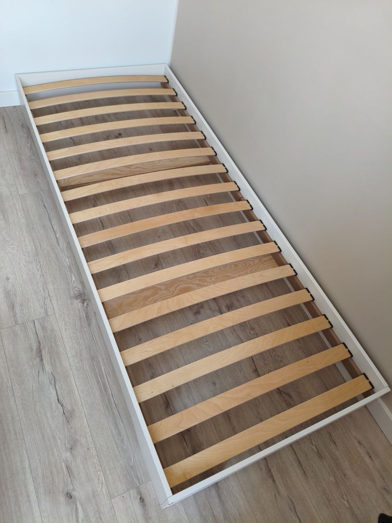 Łóżko dziecięce młodzieżowe z materacem 200x80