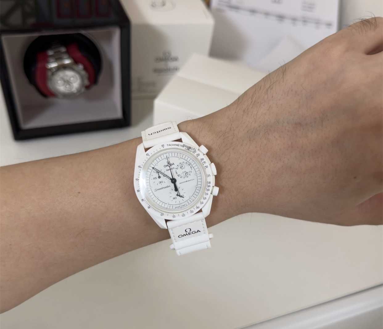Swatch x Omega Bioceramic Moonswatch Mission To Moonphase Snoopy