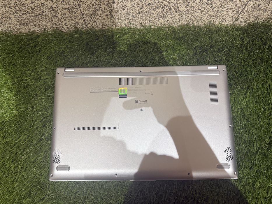 Asus Vivobook F512j