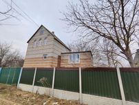 Продається цегляний будинок