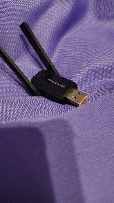 USB Wi-Fi адаптер. 5G до 300 мбт/с.