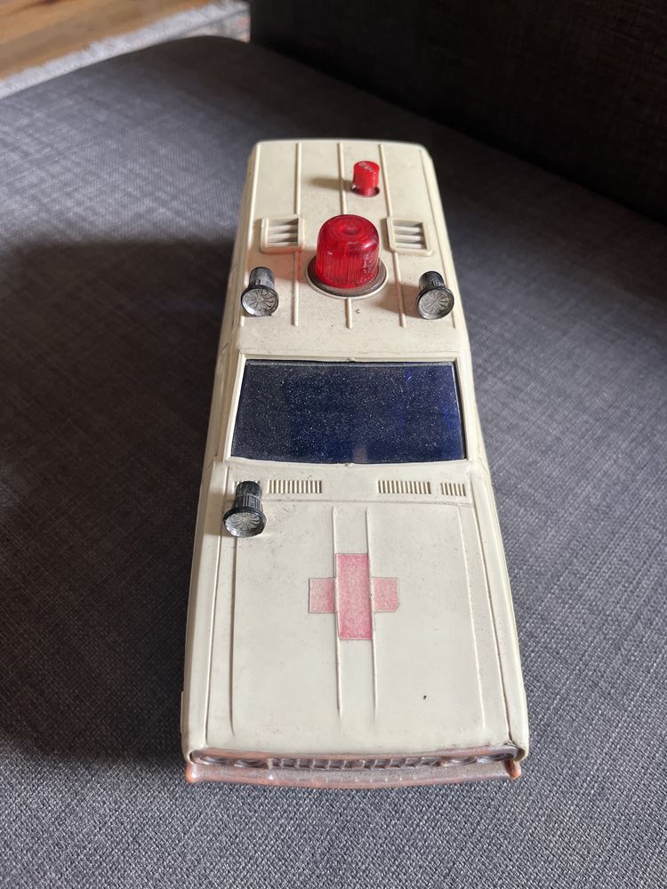 Brinquedo Antiga ambulância