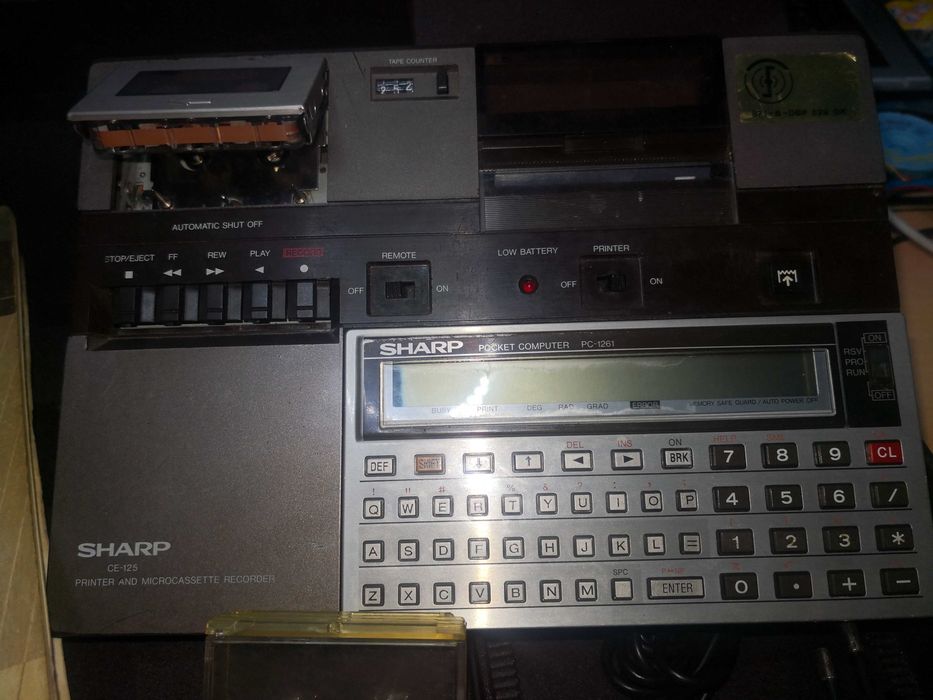 Computador Sharp CE-125 + PC-1261