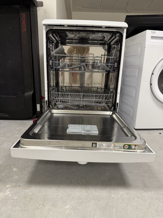 Maquina de lavar a louça