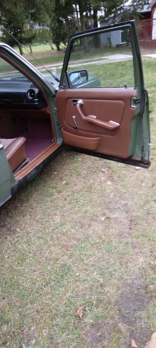 Mercedes Benz 123 250 benzyna