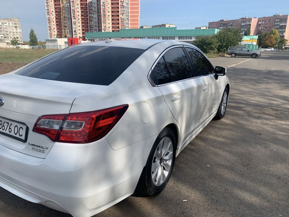 Subaru Legacy 2015