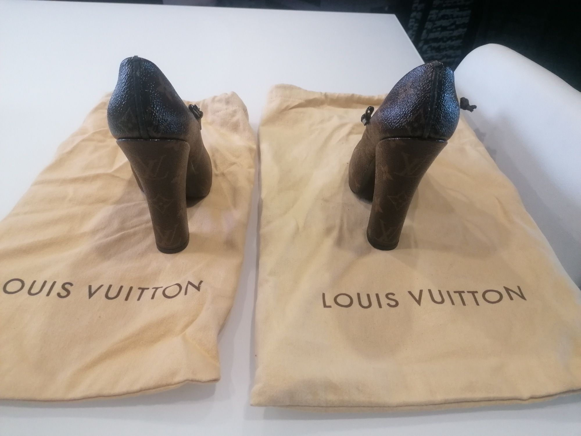 Vendo sapatos Louis vitton