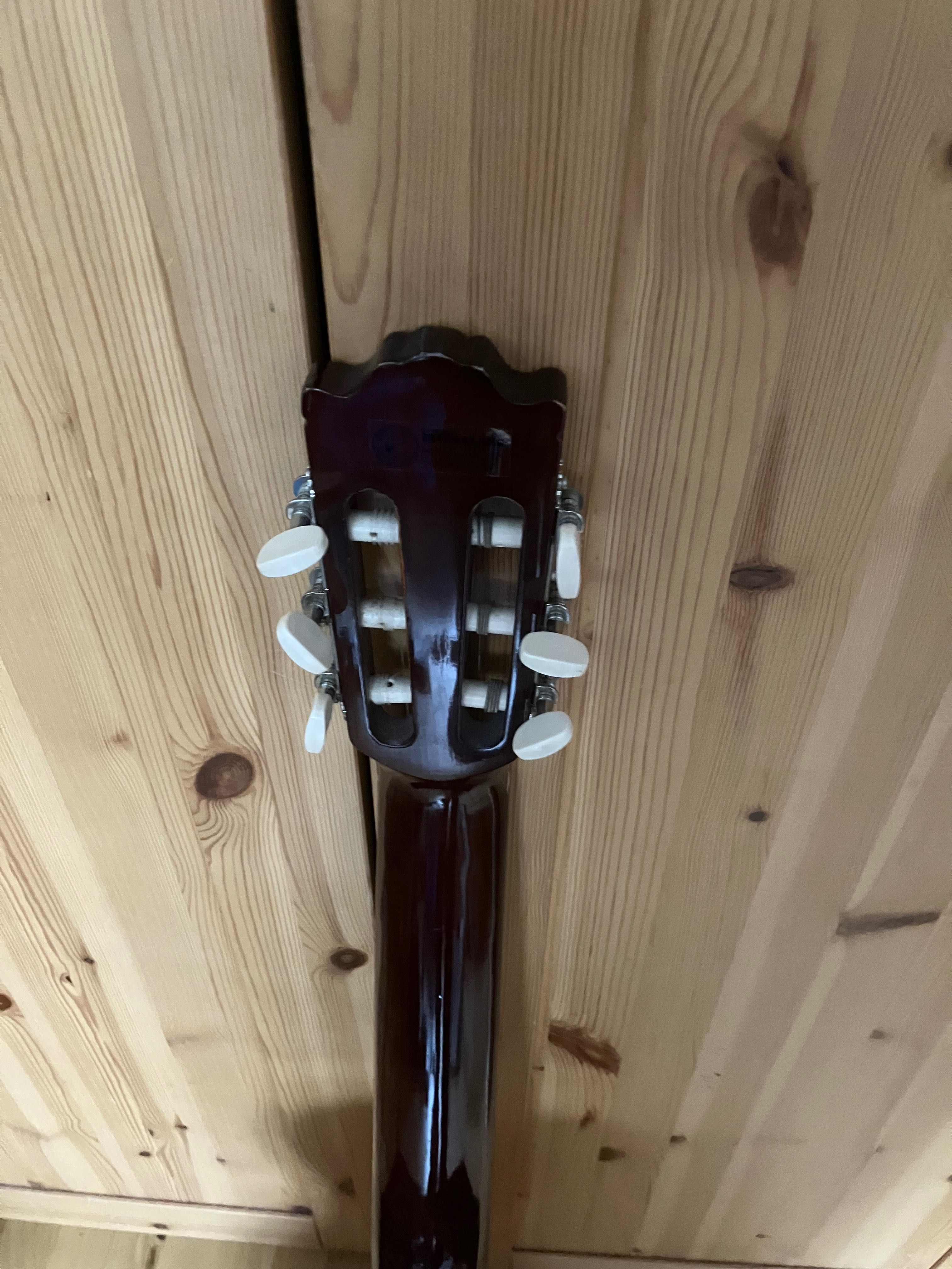 Gitara klasyczna idealna dla początkującego muzyka