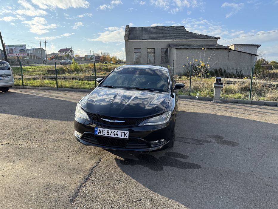 Продам Chrysler 200S