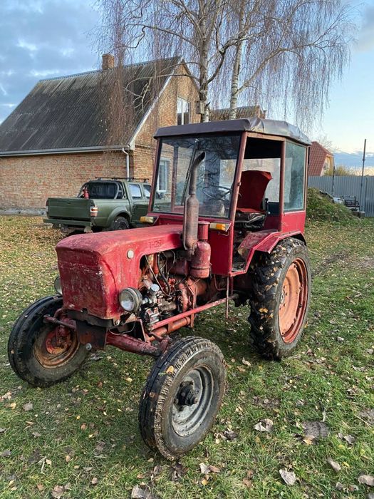 Трактор т-25.