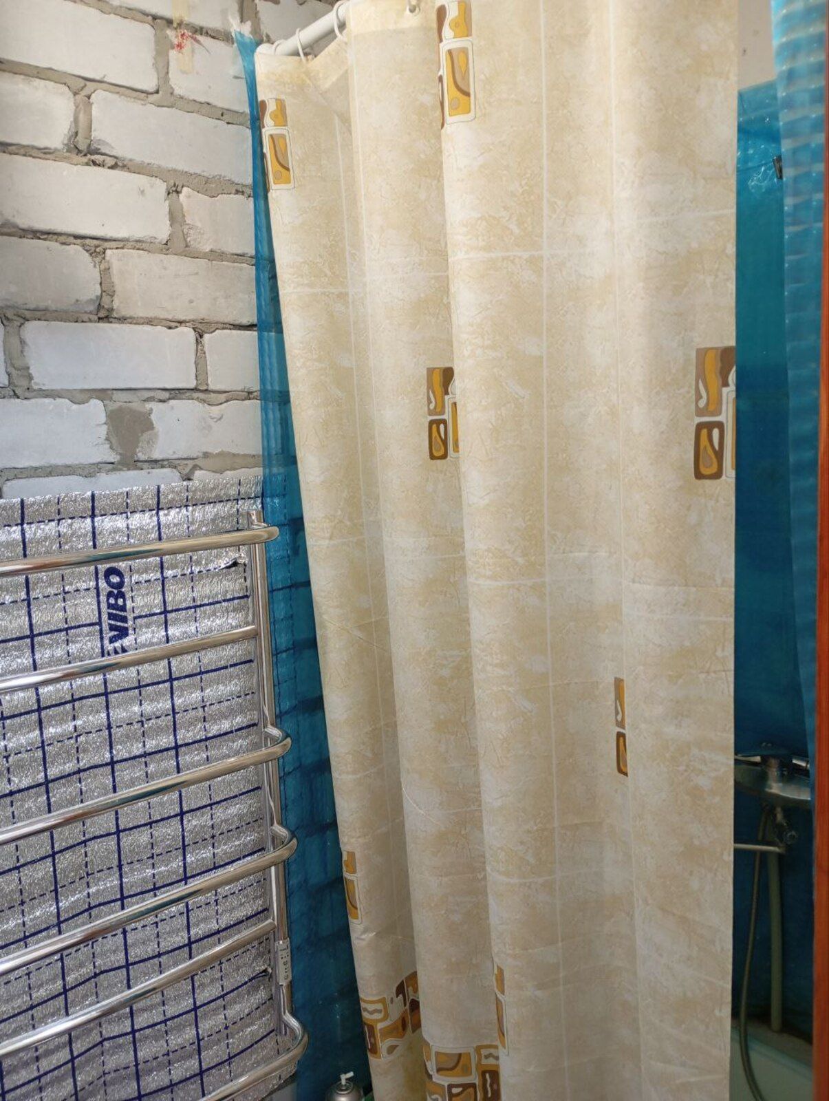 Продам 1 кімнатну квартиру на Молодіжному